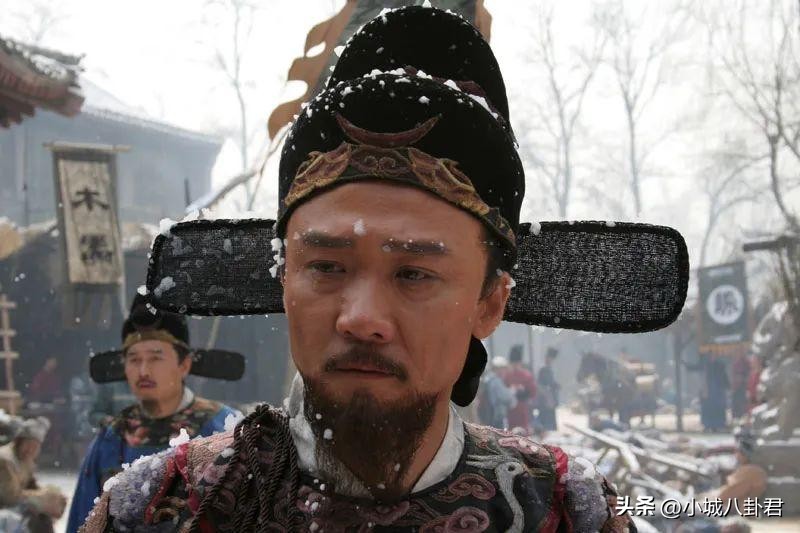 娱乐圈大龄未婚男星_娱乐圈单身男星排行榜_娱乐圈大龄青年